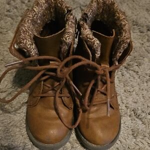 Cozy Brown Kids Lace-Up Boots